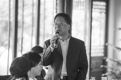 亚洲精品白浆高清久久久久久