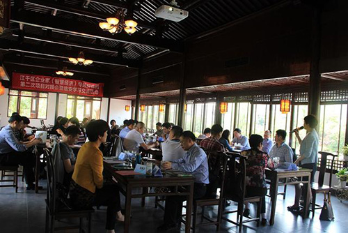 亚洲精品白浆高清久久久久久