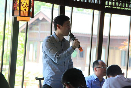 亚洲精品白浆高清久久久久久