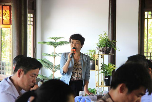 亚洲精品白浆高清久久久久久