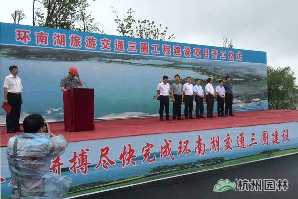亚洲精品白浆高清久久久久久