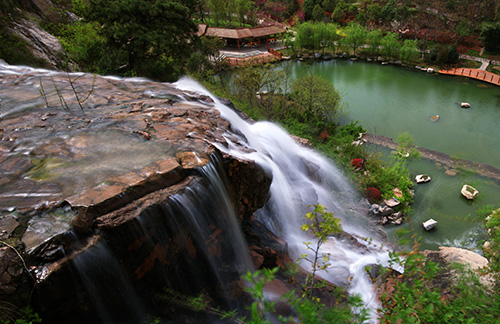 亚洲精品白浆高清久久久久久