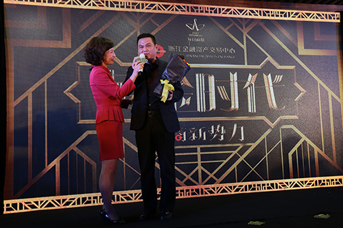 亚洲精品白浆高清久久久久久