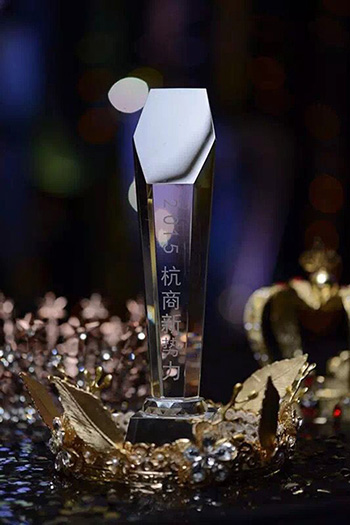 亚洲精品白浆高清久久久久久