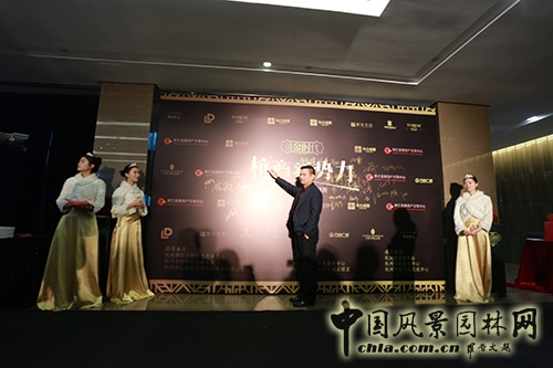 亚洲精品白浆高清久久久久久