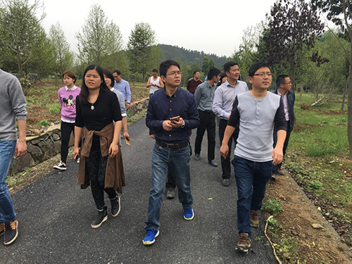 亚洲精品白浆高清久久久久久