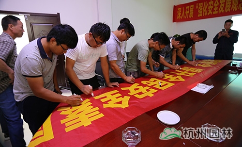 亚洲精品白浆高清久久久久久