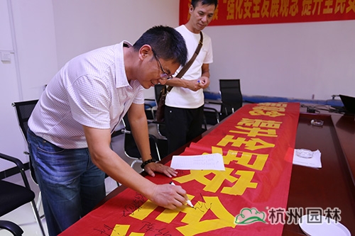 亚洲精品白浆高清久久久久久