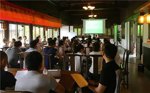 亚洲精品白浆高清久久久久久