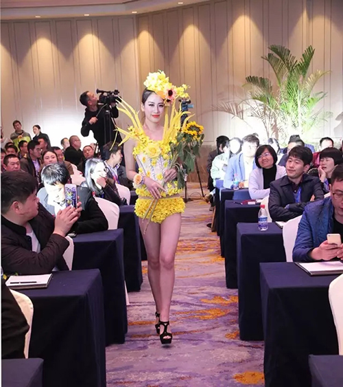 亚洲精品白浆高清久久久久久