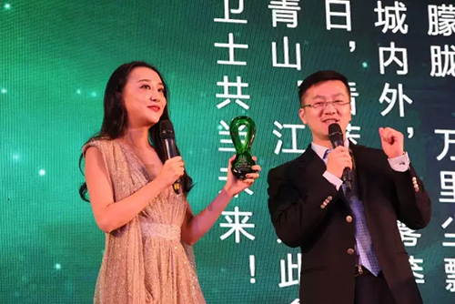 亚洲精品白浆高清久久久久久