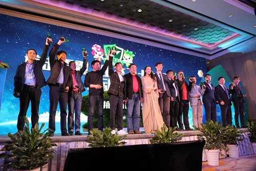 亚洲精品白浆高清久久久久久