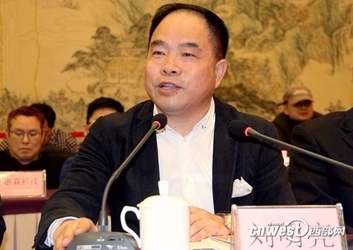 亚洲精品白浆高清久久久久久