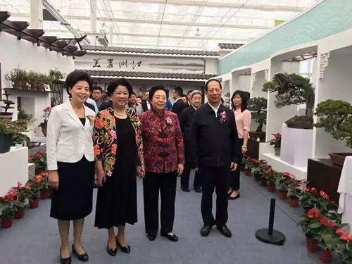 亚洲精品白浆高清久久久久久