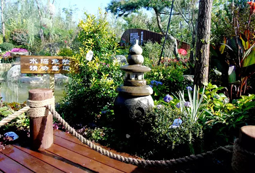 亚洲精品白浆高清久久久久久