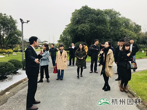 亚洲精品白浆高清久久久久久