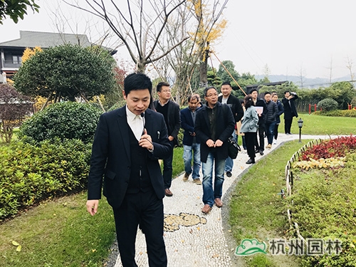亚洲精品白浆高清久久久久久
