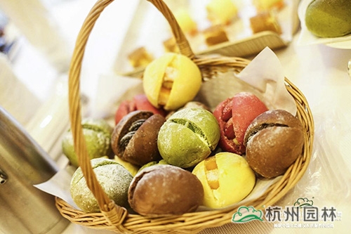 亚洲精品白浆高清久久久久久