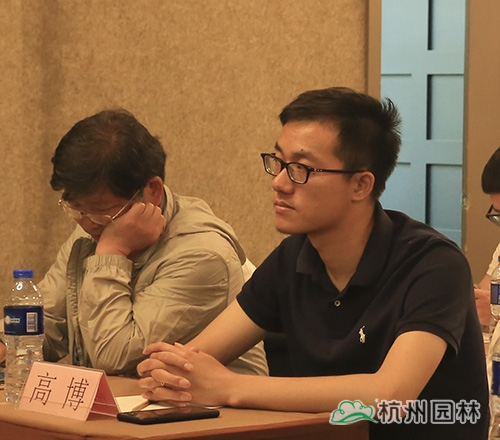 亚洲精品白浆高清久久久久久